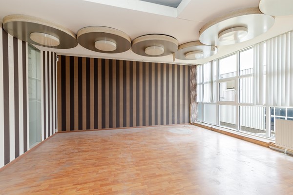 Medium property photo - Loetestraat 2, 3044 AX Rotterdam